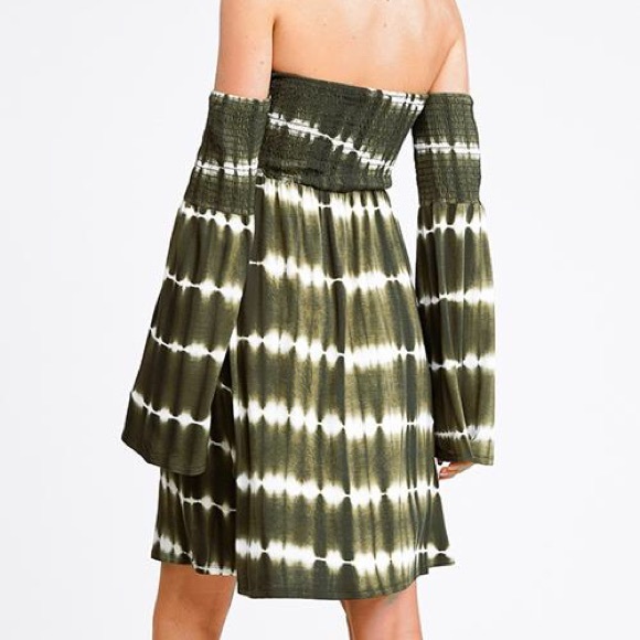 4 for $20 SALE! Boho style smocked dress - Picture 2 of 2